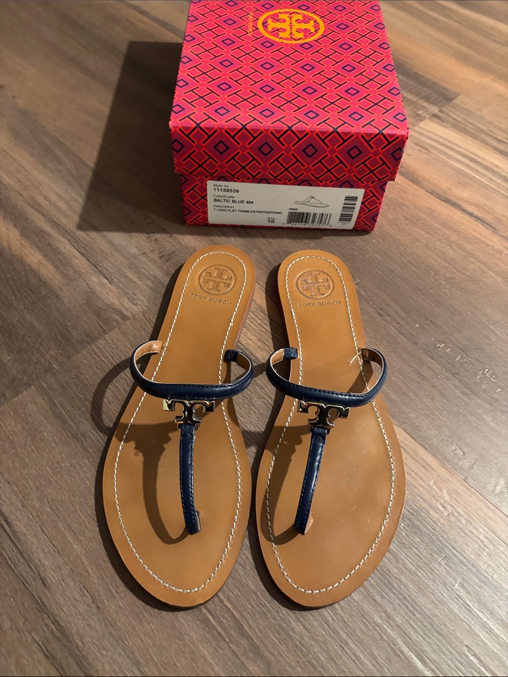 Tory Burch Navy and Tan Leather T-strap Sandals